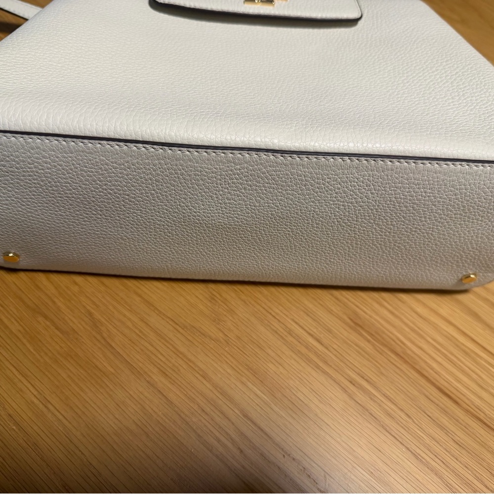 Tory Burch Cream Satchel with Gold Logo - Picture 4 of 5